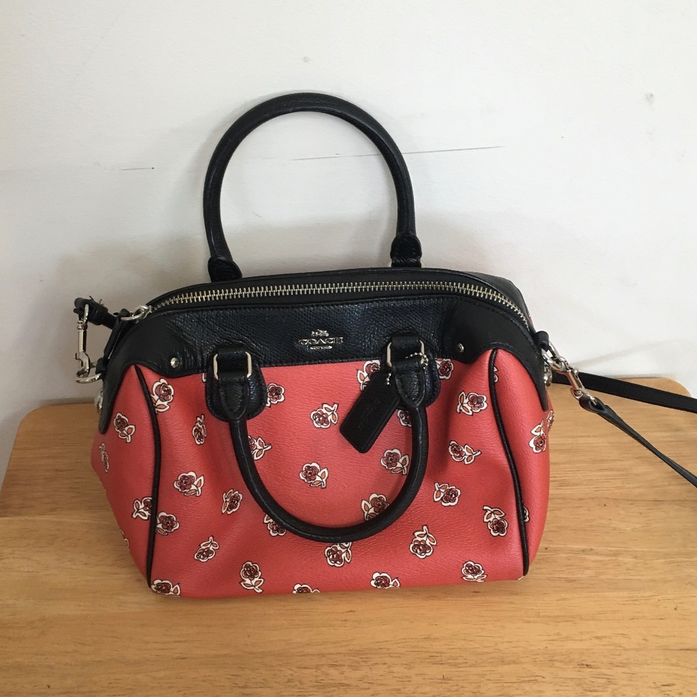 coach leather tote/shoulder bag